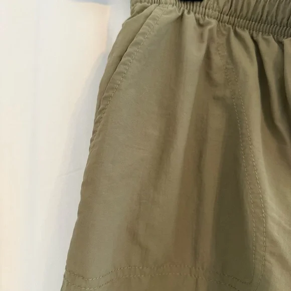 Columbia Olive Green Nylon Outdoor Shorts Quick Dry Medium - Picture 4 of 10